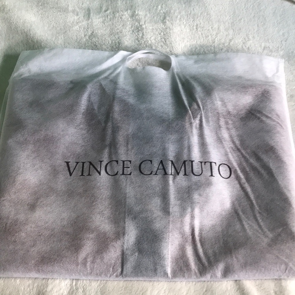 BRAND NEW VINCE CAMUTO TOTE BAG